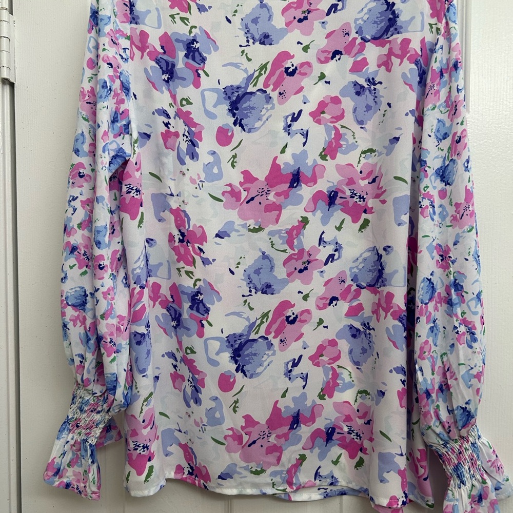 Floral Ruffle Blouse - Picture 2 of 2